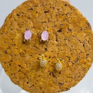 Tropical pineapple stud earring set